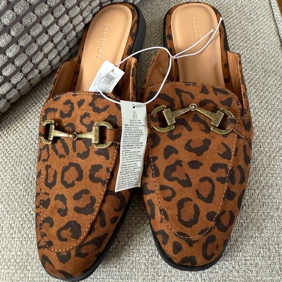 Old Navy brown leopard Faux-Leather Loafer Mule Shoes - Picture 8 of 11